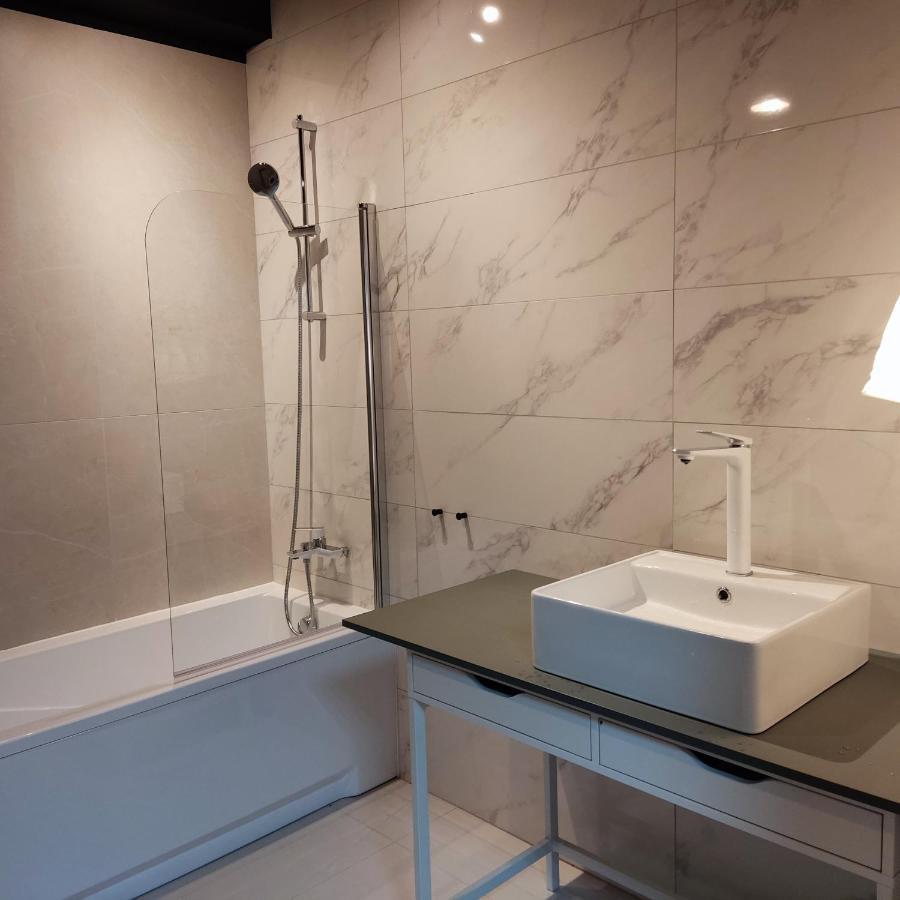 Apartament Milion Rynek Sienny Stare Miasto Bulwary Apartamenty No 1 Щецин Экстерьер фото